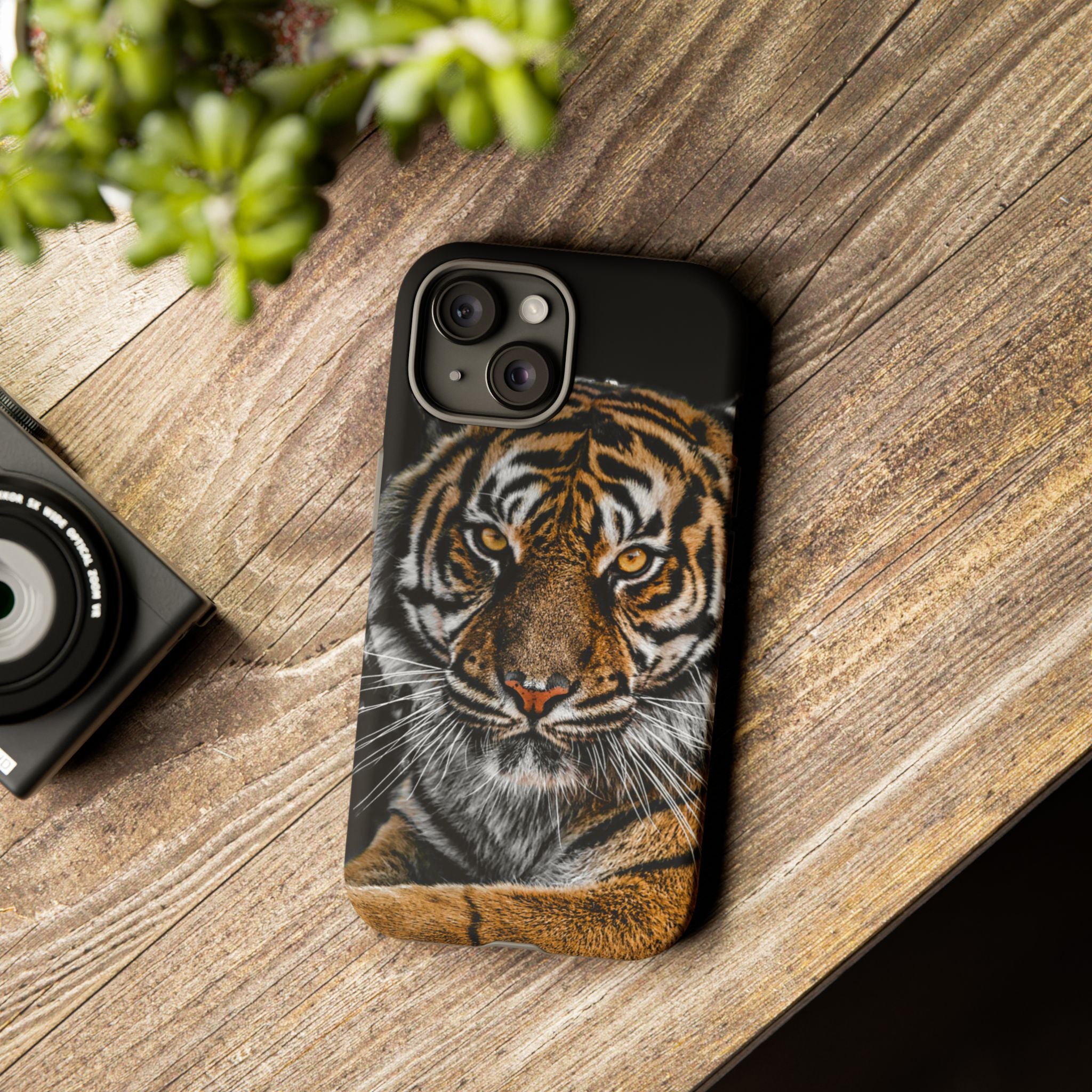 Tiger Eye - Tough Guard Apple iPhone Case